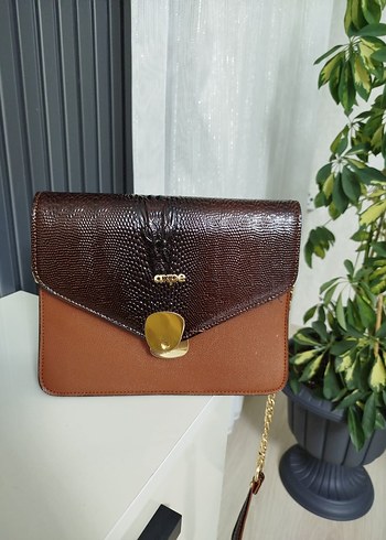 Zincir Detaylı Kahverengi Deri Kadın Çanta - Görsel 5