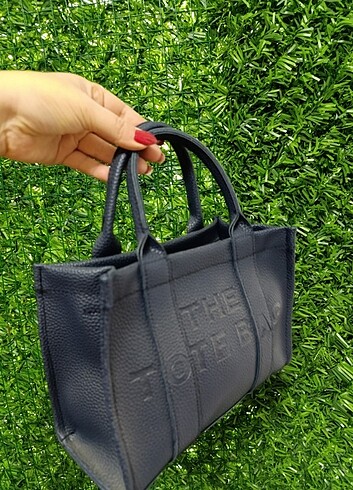 The tote bağ canta 