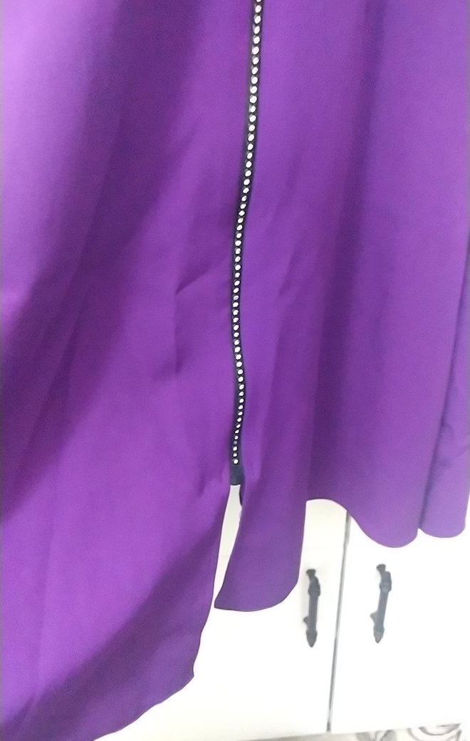 Mor Midi V Yaka Kolsuz Elbise - Görsel 4