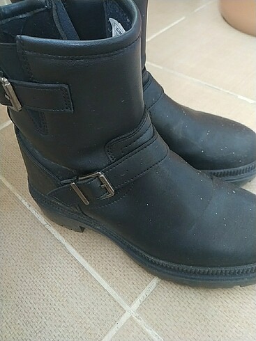 LC Waikiki Bayan bot