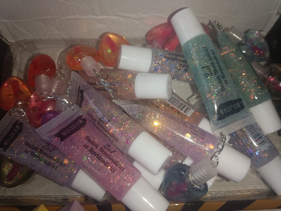 Renkli Dudak Parlatıcısı Seti - Görsel 4