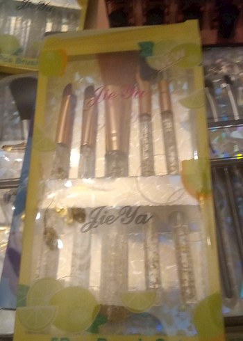 Altın Renkli Makyaj Fırça Seti - Görsel 2