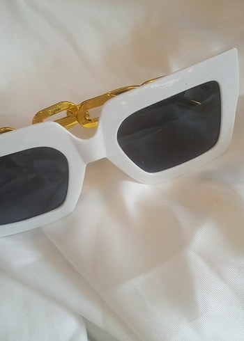 Beyaz Retro Kadın Güneş Gözlüğü - Görsel 5