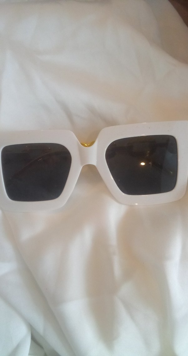 Beyaz Retro Kadın Güneş Gözlüğü - Görsel 2