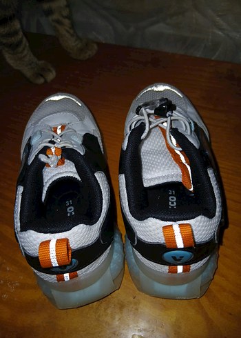 Gri Beyaz Erkek Çocuk Spor Ayakkabı - Görsel 3