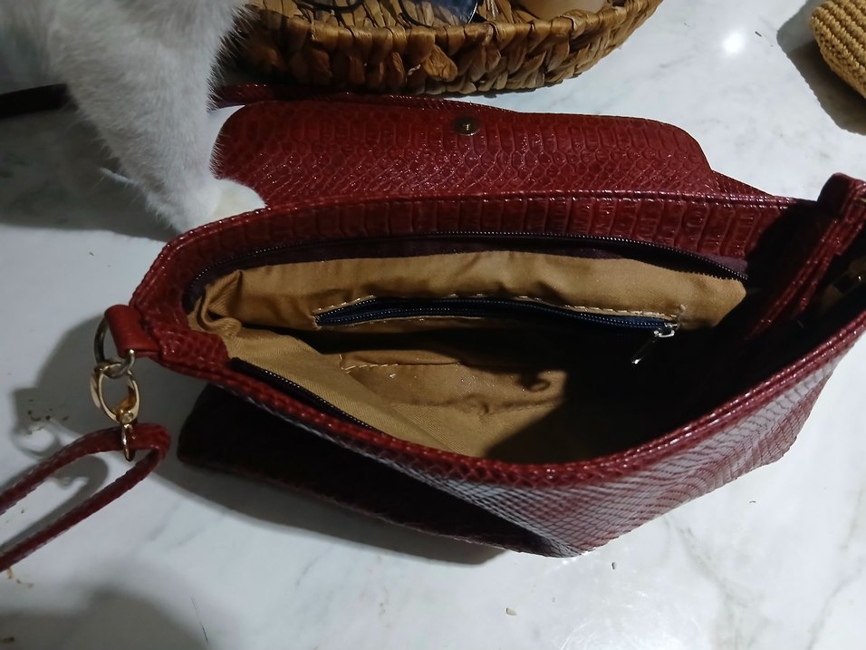 Bordo Yılan Desenli Deri Kadın Çanta - Görsel 4