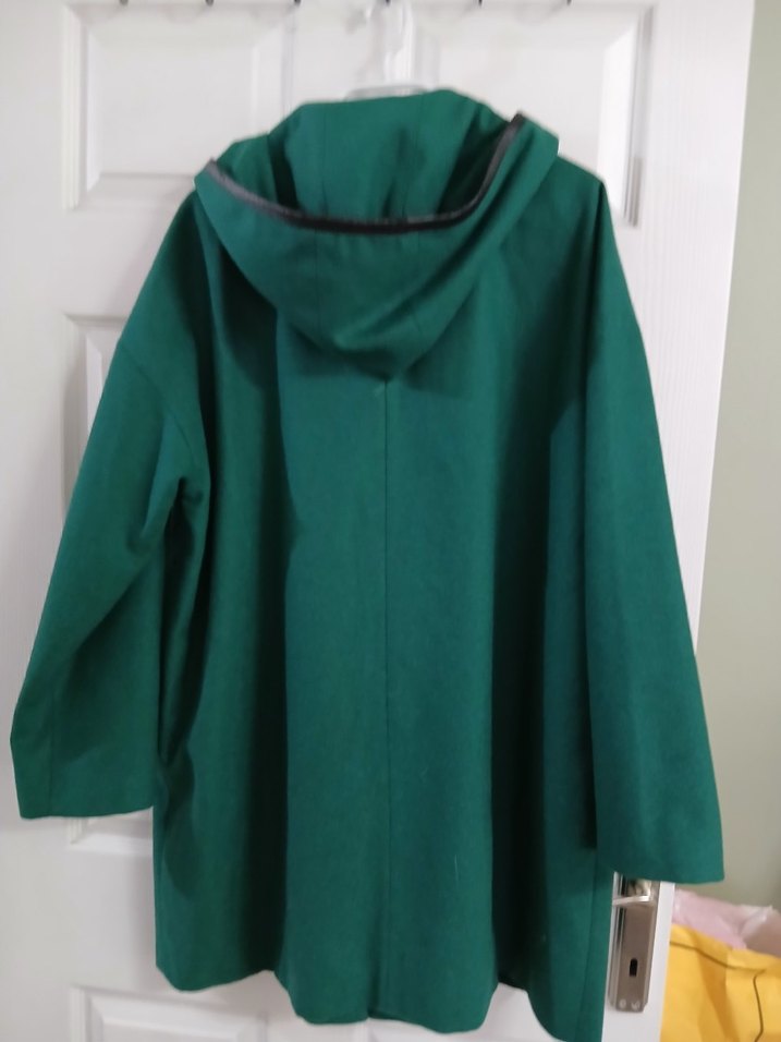 Kadın Yeşil Midi Kapüşonlu Kaban - Görsel 3