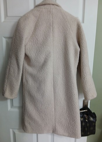 Düğmeli Beyaz Midi Kadın Kaban - Görsel 2