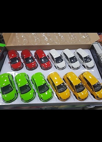 Clio4 Diecast Metal Araba 