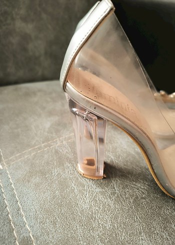Bej Parlak Cam Stiletto Taşlı Kadın Abiye Ayakkabı - Görsel 3