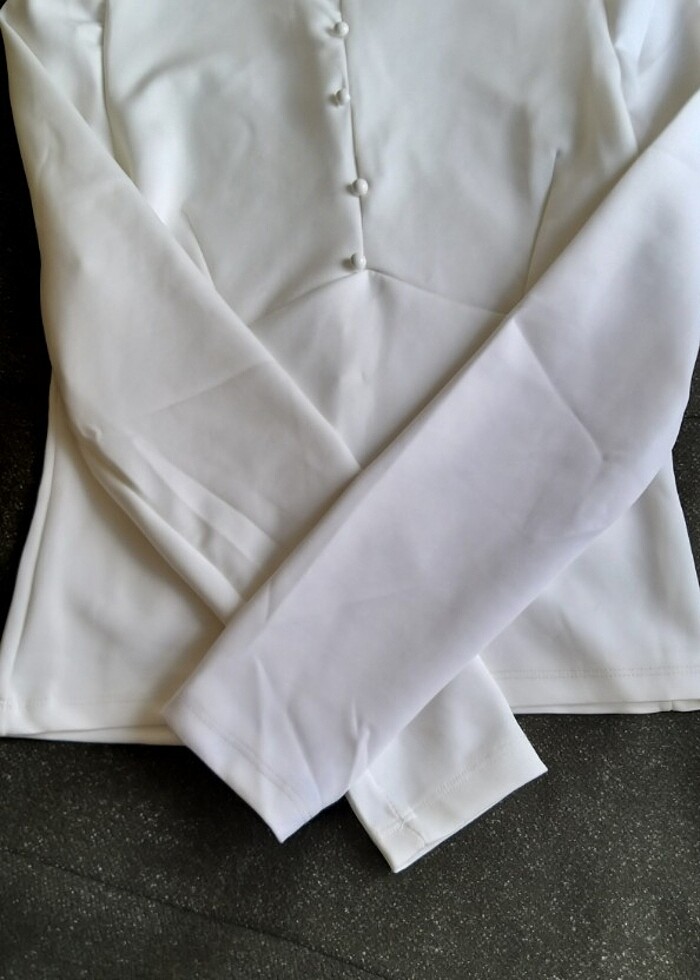 Kısa bluz - Görsel 2