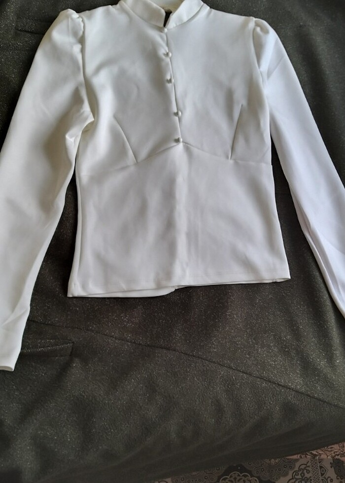 Kısa bluz - Görsel 4