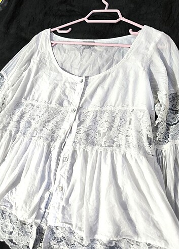 Beyaz gömlek  - Görsel 5