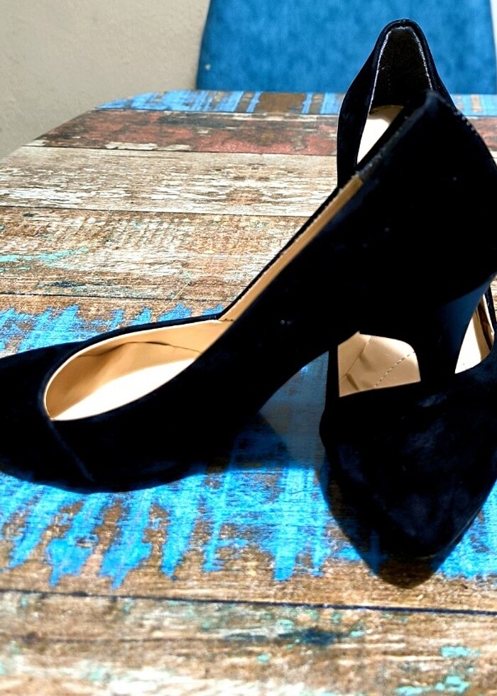 Siyah süet topuklu ayakkabi - Görsel 2
