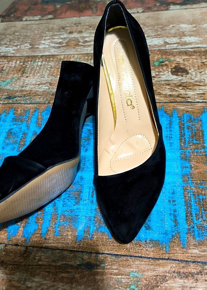 Siyah süet topuklu ayakkabi - Görsel 4