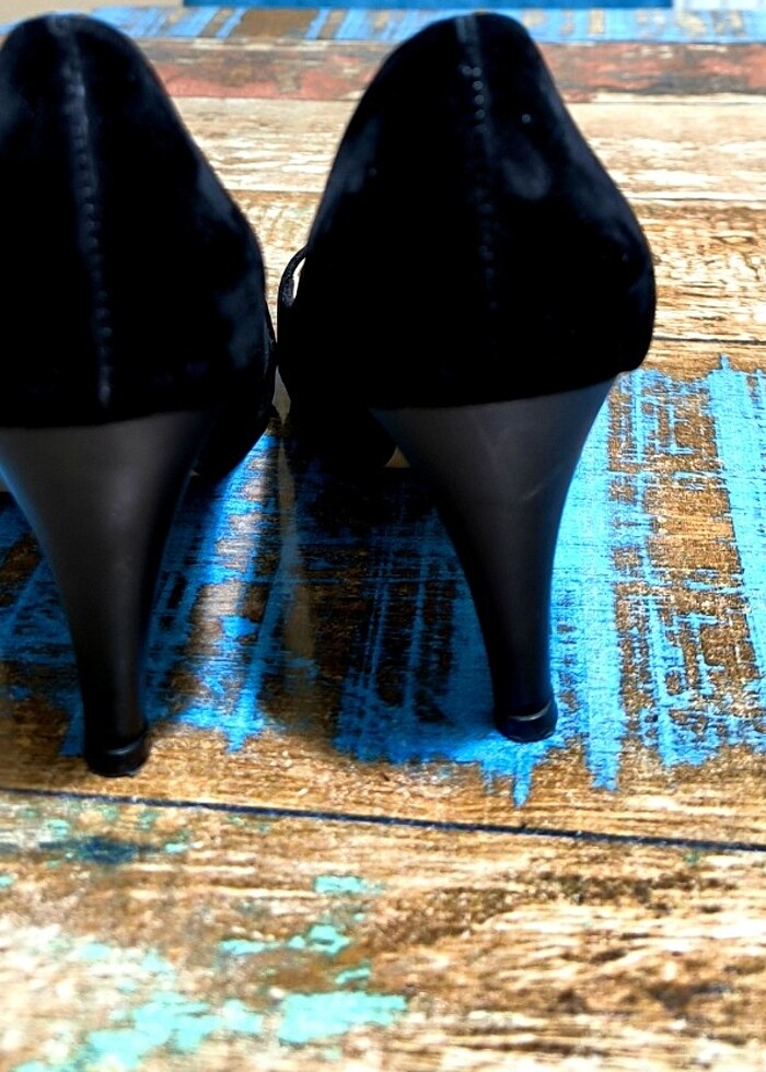 Siyah süet topuklu ayakkabi - Görsel 5