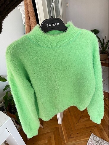 yeşil peluş kazak