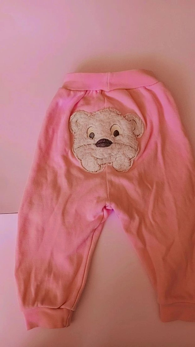 Renkli Baskılı Pembe Bebek Önlüğü - Görsel 2