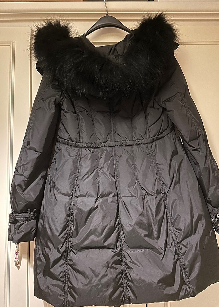 Moncler temiz kullanılmış mont - Görsel 3