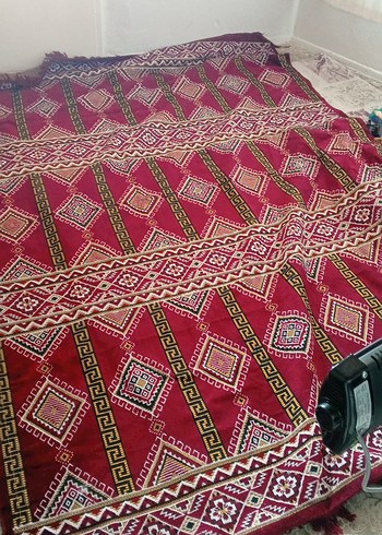 Bordo Desenli Geleneksel Halı - Görsel 2