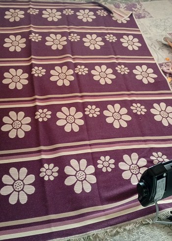 Çiçek Desenli Mor Renkli halı örtüsü 4.5 metre kare - Görsel 2