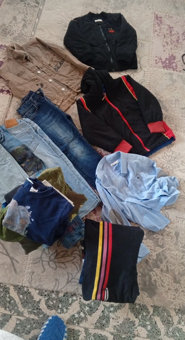 Düğmeli Kahverengi Nakışlı Kot Ceket - Görsel 4