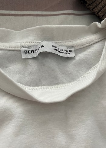 Bershka Kadın Beyaz Kısa Kollu Basic Tişört