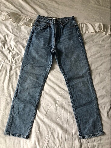 36 Beden Mango Dar Kesim Crop Jean