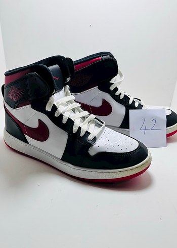 Nike 42