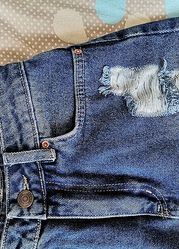 34 Beden Yırtık Detaylı Denim Etek