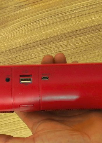 Renkli Kırmızı Beats Bluetooth Hoparlör - Görsel 3