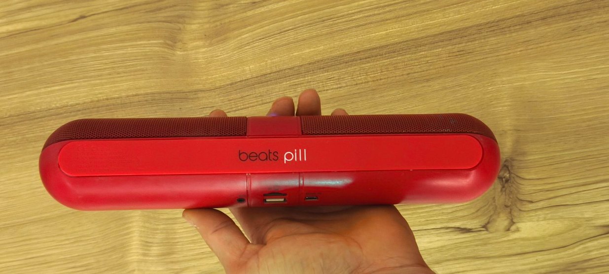 Renkli Kırmızı Beats Bluetooth Hoparlör - Görsel 4