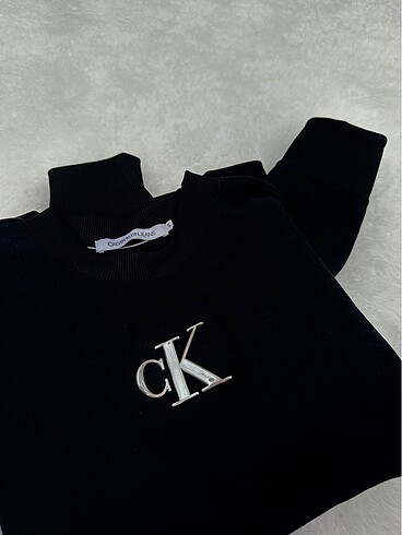 calvin klein sweatshirt - Görsel 2