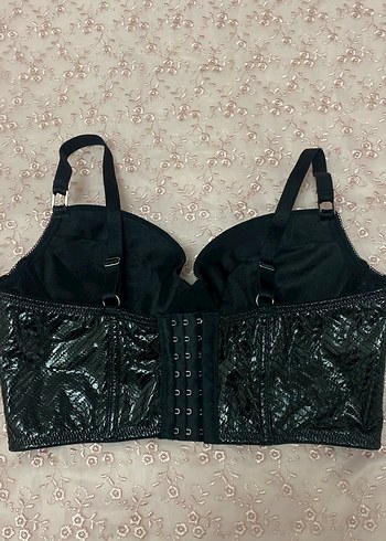 Deri Siyah Yılan Desenli Strappy İthal Büstiyer - Görsel 3