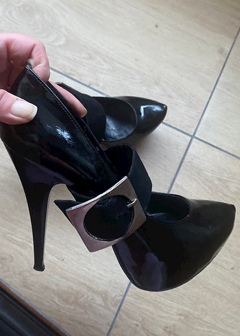 Siyah Rugan Tokalı Topuklu Stiletto - Görsel 6