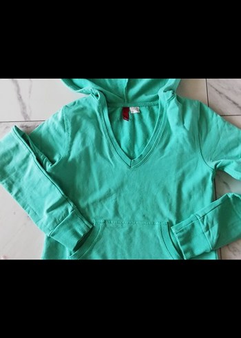 Zara Turkuaz Kadın V Yakalı Sweatshirt