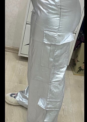 Gümüş Bol Kesim Kargo Kadın Pantolon - Görsel 3