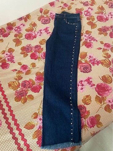 Adl Taş Detaylı Pantolon - Görsel 2