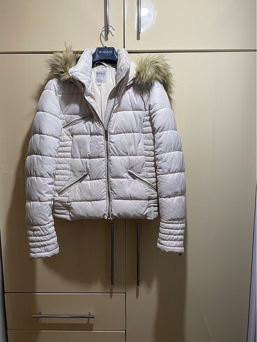 Zara/Mont