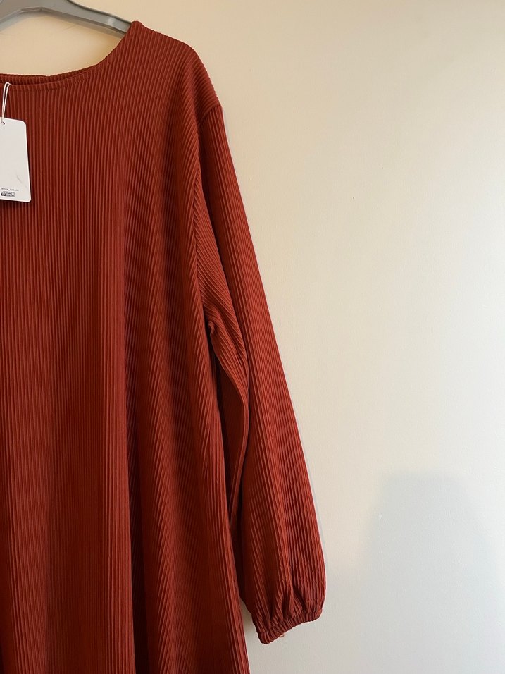 Bordo Uzun Kollu Pilili Keten Elbise - Görsel 2