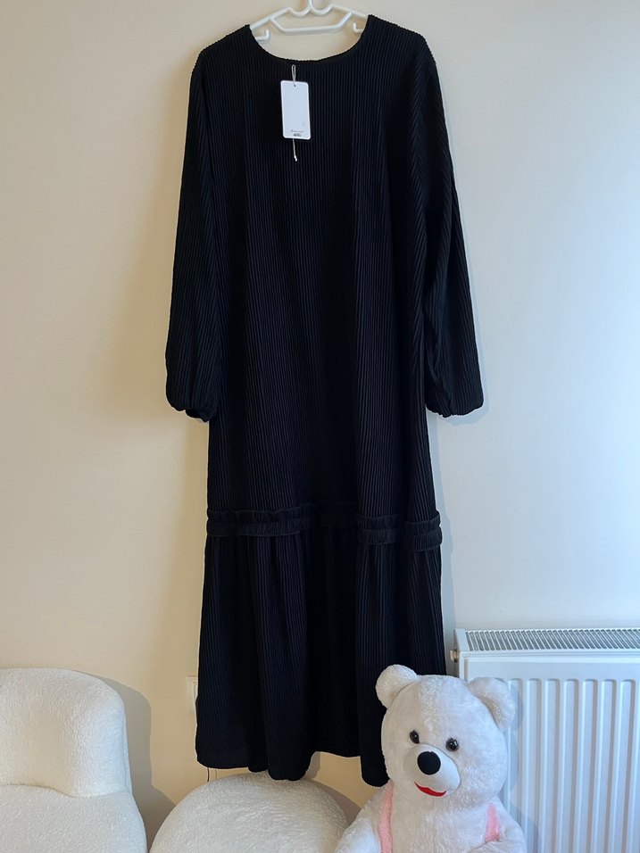 Kadın Siyah Pileli Midi Elbise - Görsel 3