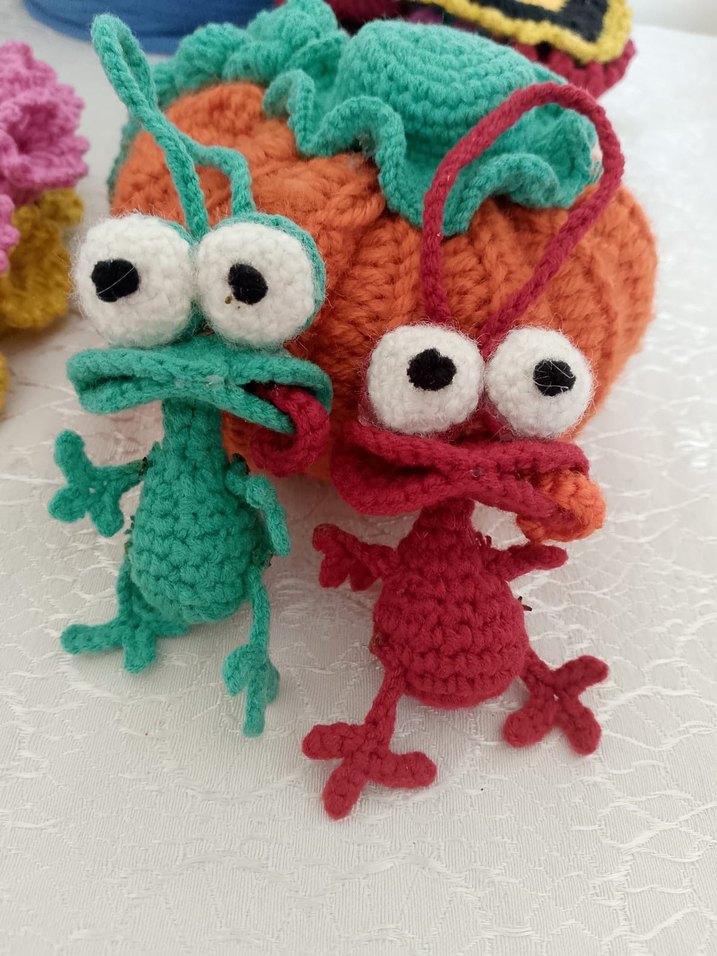 Renkli Örgü Karakter Anahtarlık Seti - Görsel 2