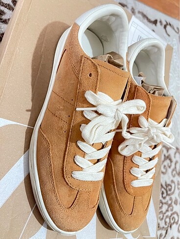 Zara Zara Gerçek süet deri spor ayakkabı 38-39
