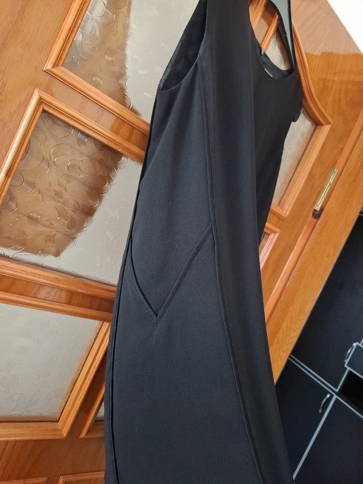 Siyah Midi Kolsuz Günlük Elbise - Görsel 3