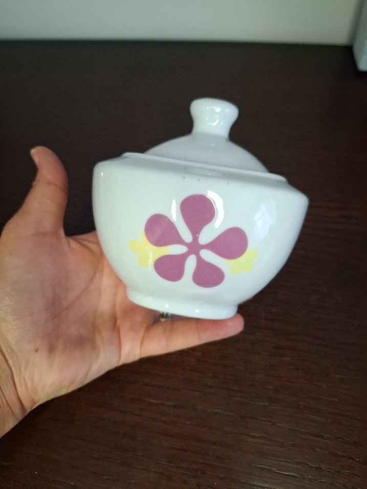 Çiçek Desenli Beyaz Kapaklı Seramik Şekerlik - Görsel 2