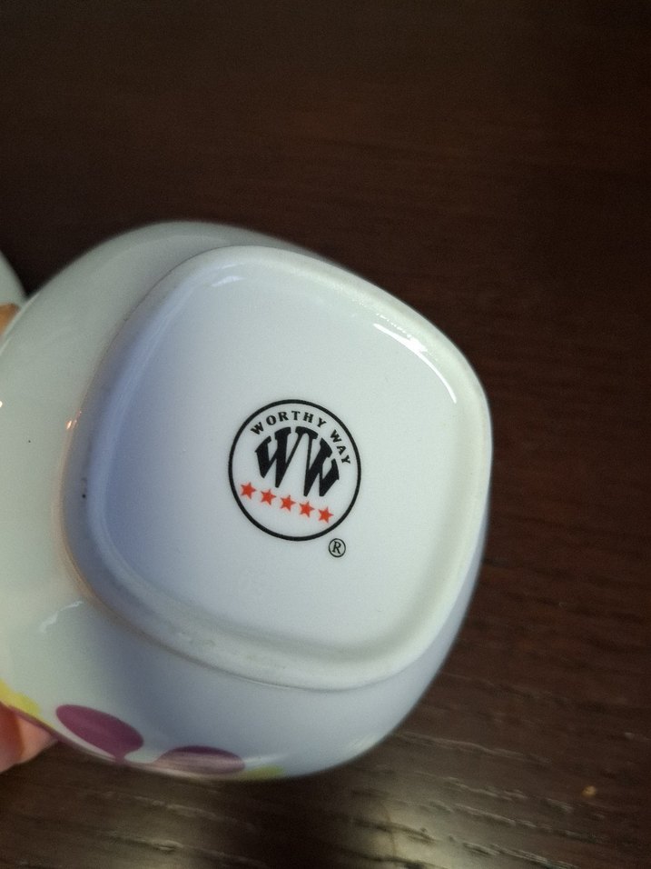 Çiçek Desenli Beyaz Kapaklı Seramik Şekerlik - Görsel 3