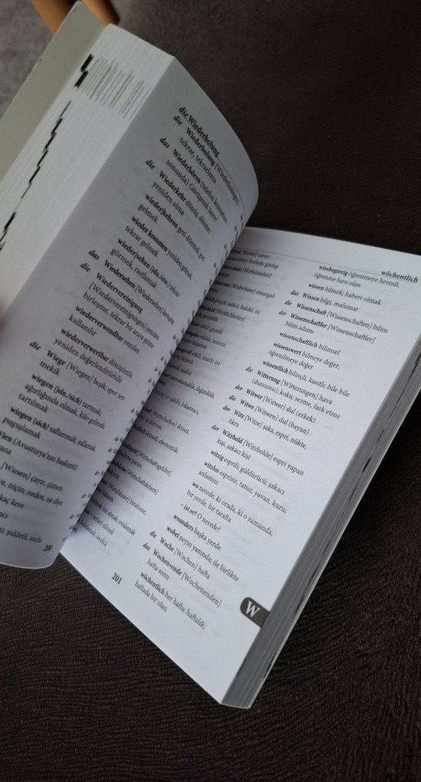 Almanca-Türkçe Cep Sözlüğü 30.000 Kelime - Görsel 4