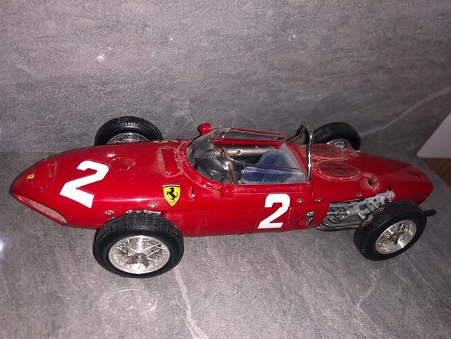 1:18 CMC Ferrari 156, No2