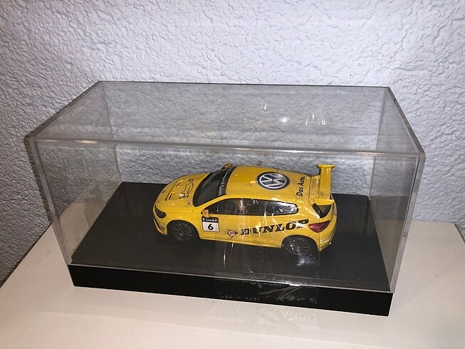  1:43 VW Scirocco R-Cup, Sarı, defolu