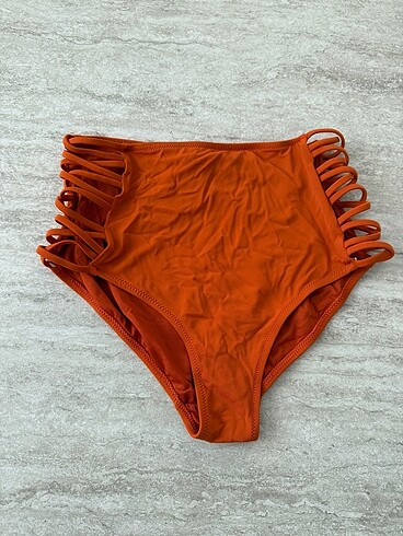 Penti bikini altı